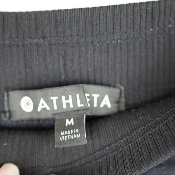 EUC Athleta Jogger Pants Crop Active Stretch Front & Back Pockets Black Size M - Picture 4 of 7